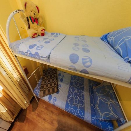 Yourhostel Svyatoshino เคียฟ ภายนอก รูปภาพ