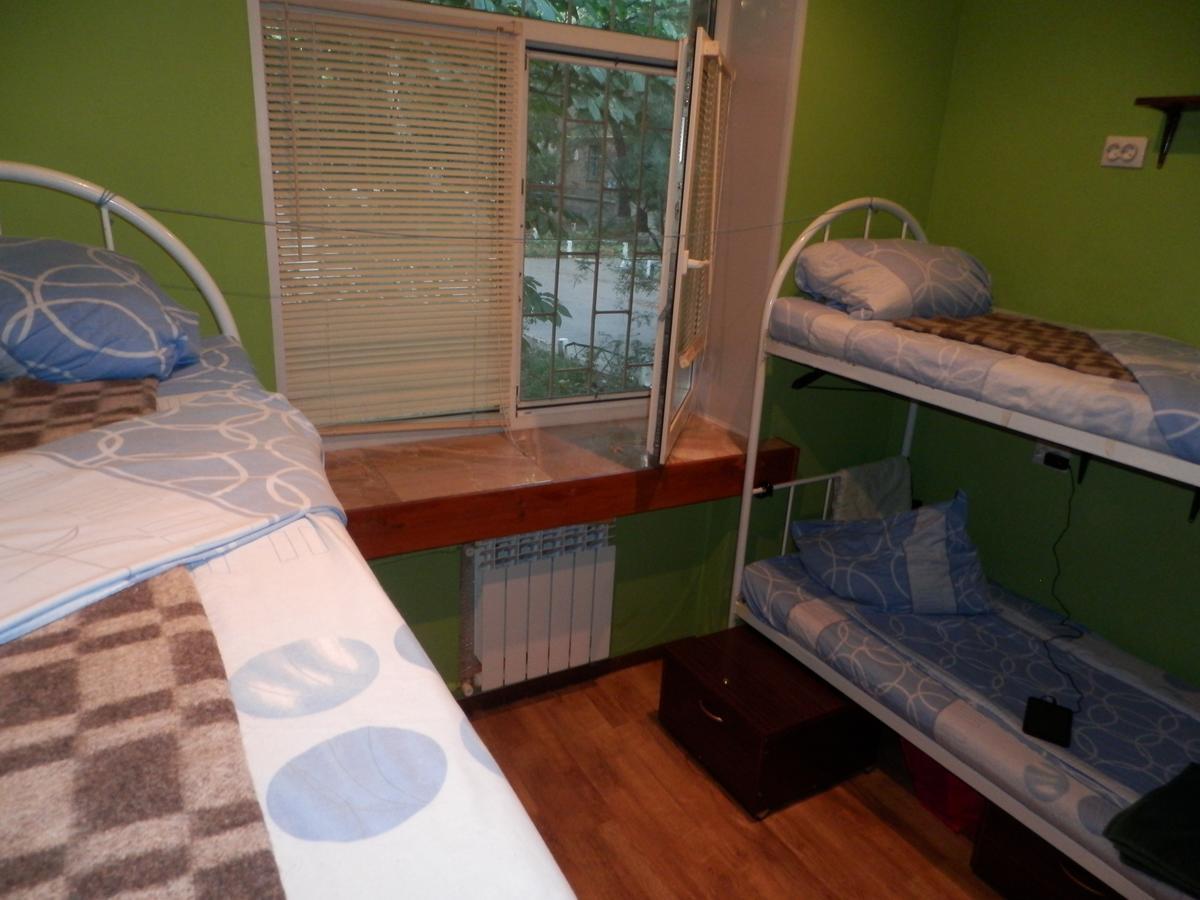 Yourhostel Svyatoshino เคียฟ ภายนอก รูปภาพ