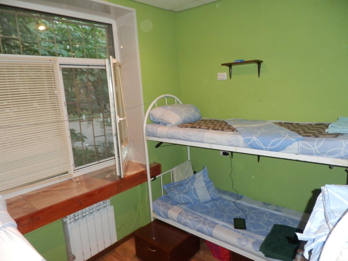 Yourhostel Svyatoshino เคียฟ ภายนอก รูปภาพ