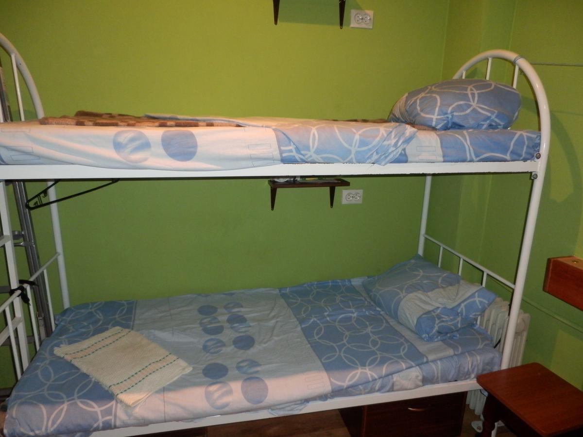 Yourhostel Svyatoshino เคียฟ ภายนอก รูปภาพ